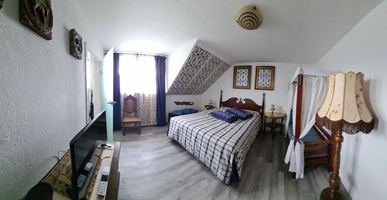 Gaestehaus Fuchsroehre Welcherath Buitenkant foto