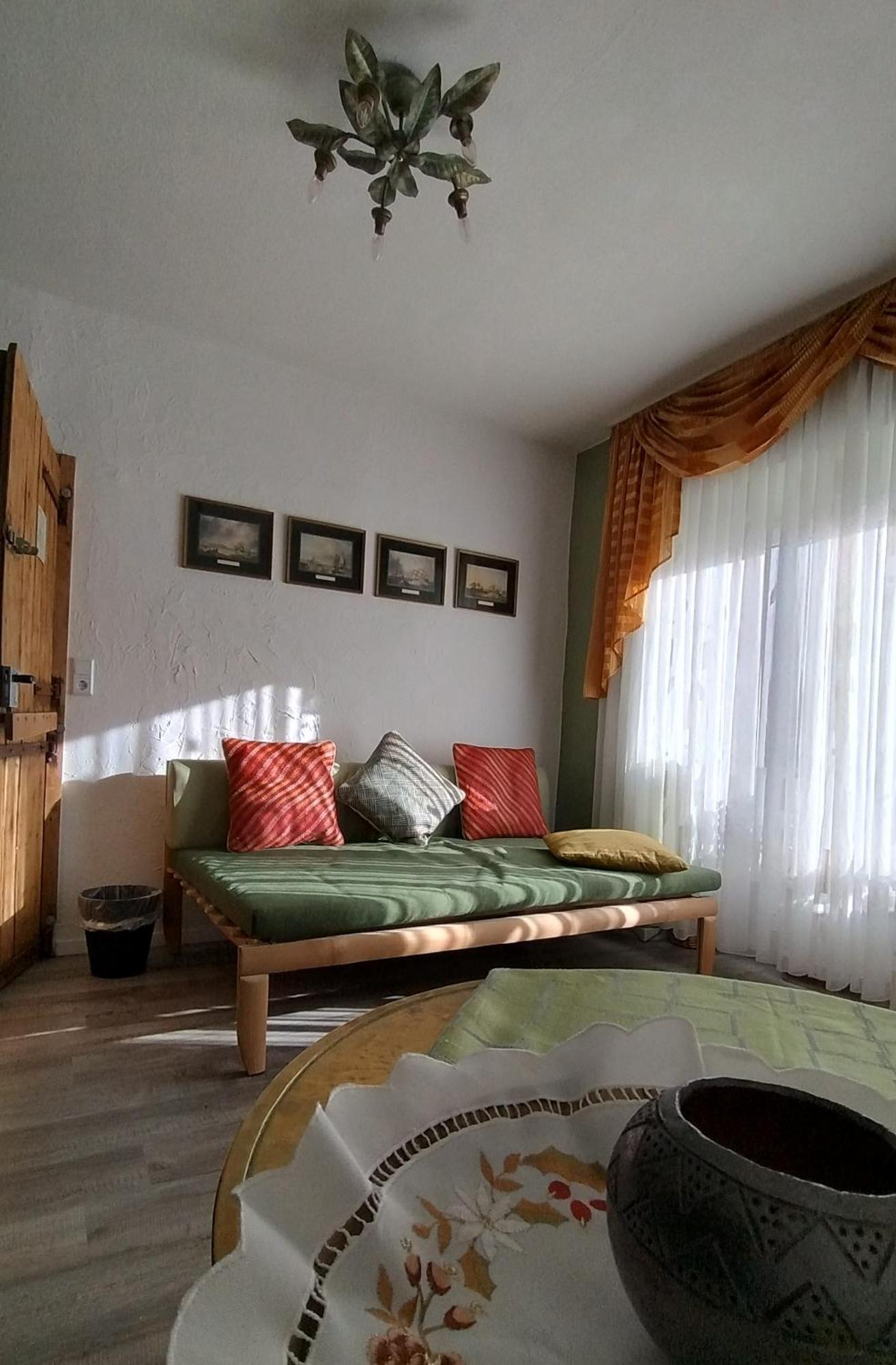 Gaestehaus Fuchsroehre Welcherath Buitenkant foto